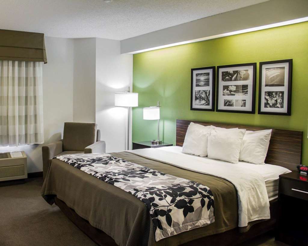 Sleep Inn & Suites Columbus Room photo