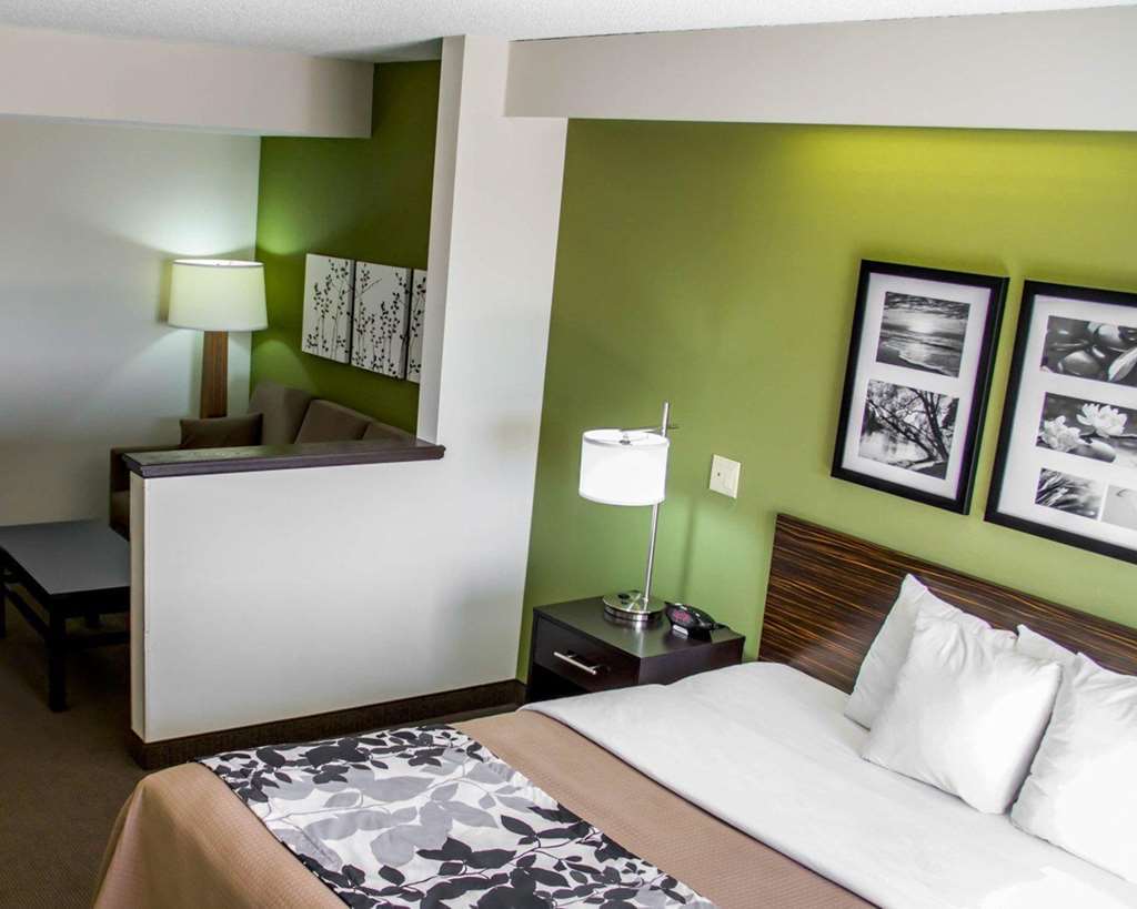 Sleep Inn & Suites Columbus Room photo